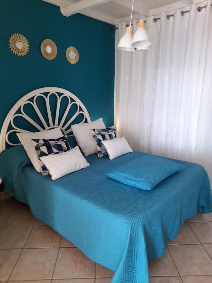 Appartamento 9 Lyly Location F3 Mezzanine Sainte-Anne Esterno foto