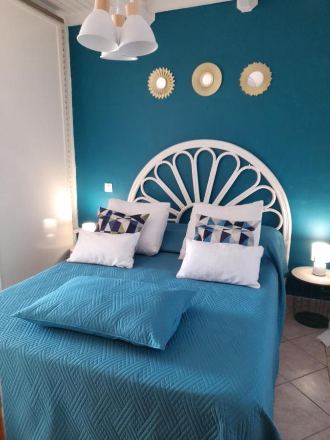 Appartamento 9 Lyly Location F3 Mezzanine Sainte-Anne Esterno foto