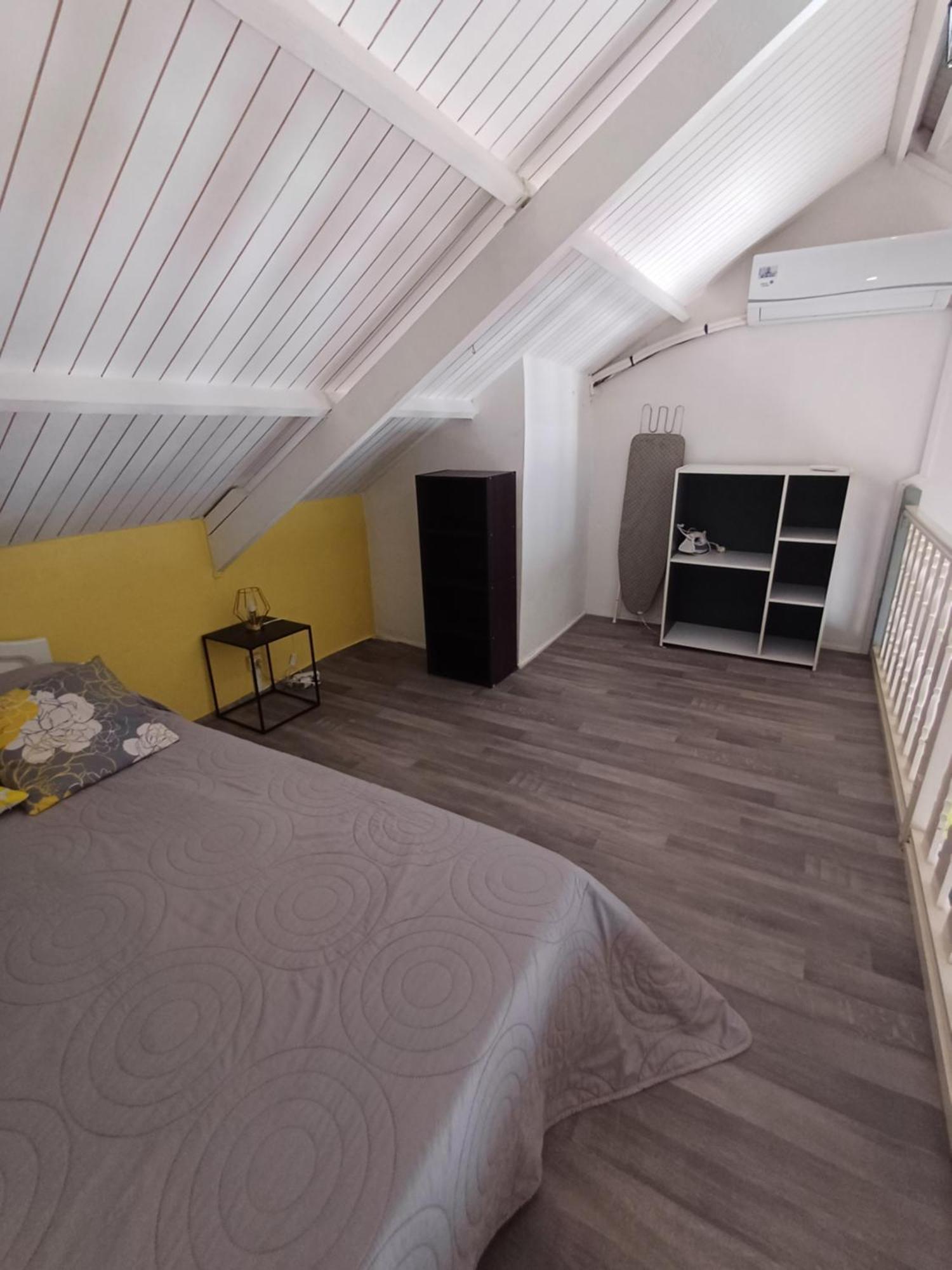 Appartamento 9 Lyly Location F3 Mezzanine Sainte-Anne Esterno foto